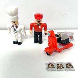 ROBLOX Work at a Pizza Place Series 1 Set Chef Scooter Delivery Moped NO CODE